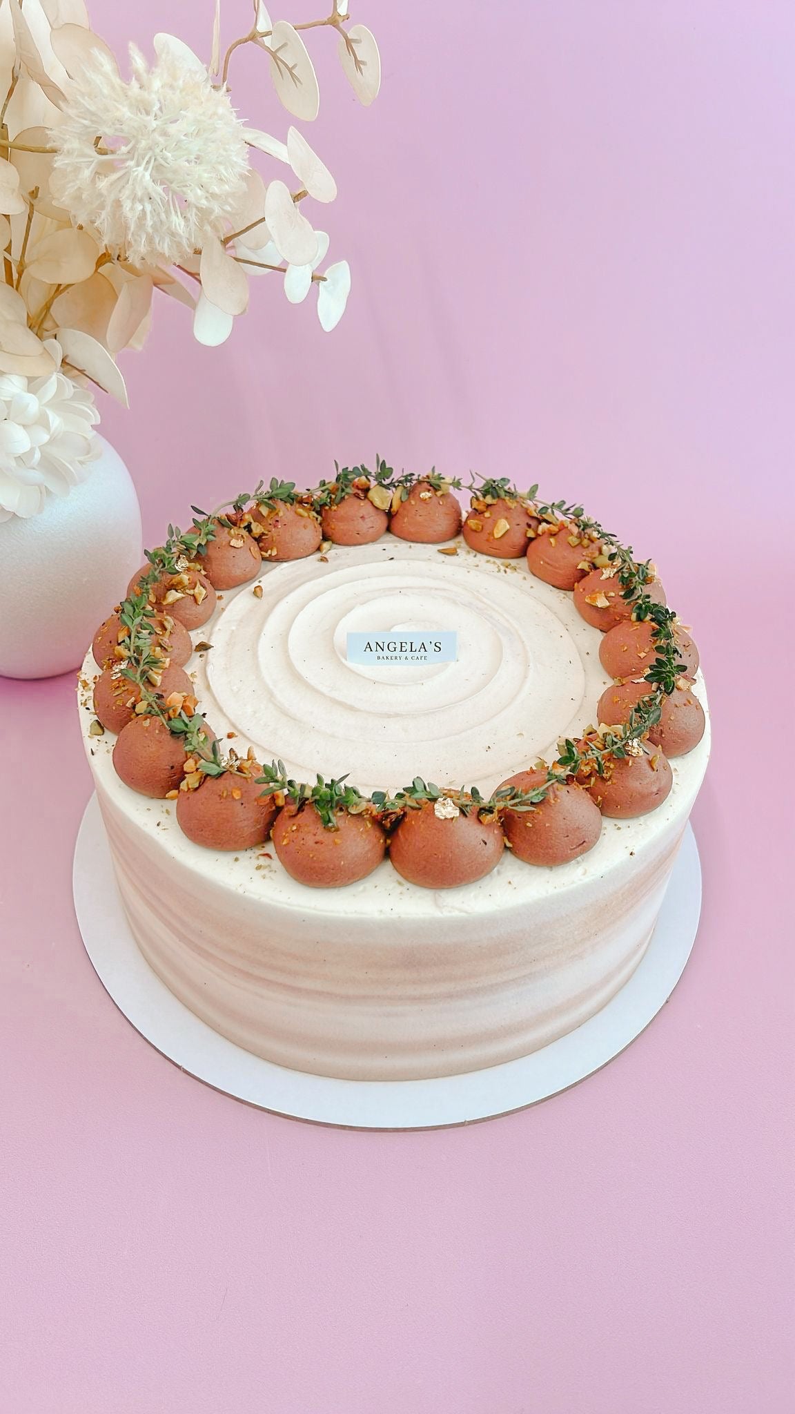 Dubai Chocolate Cake