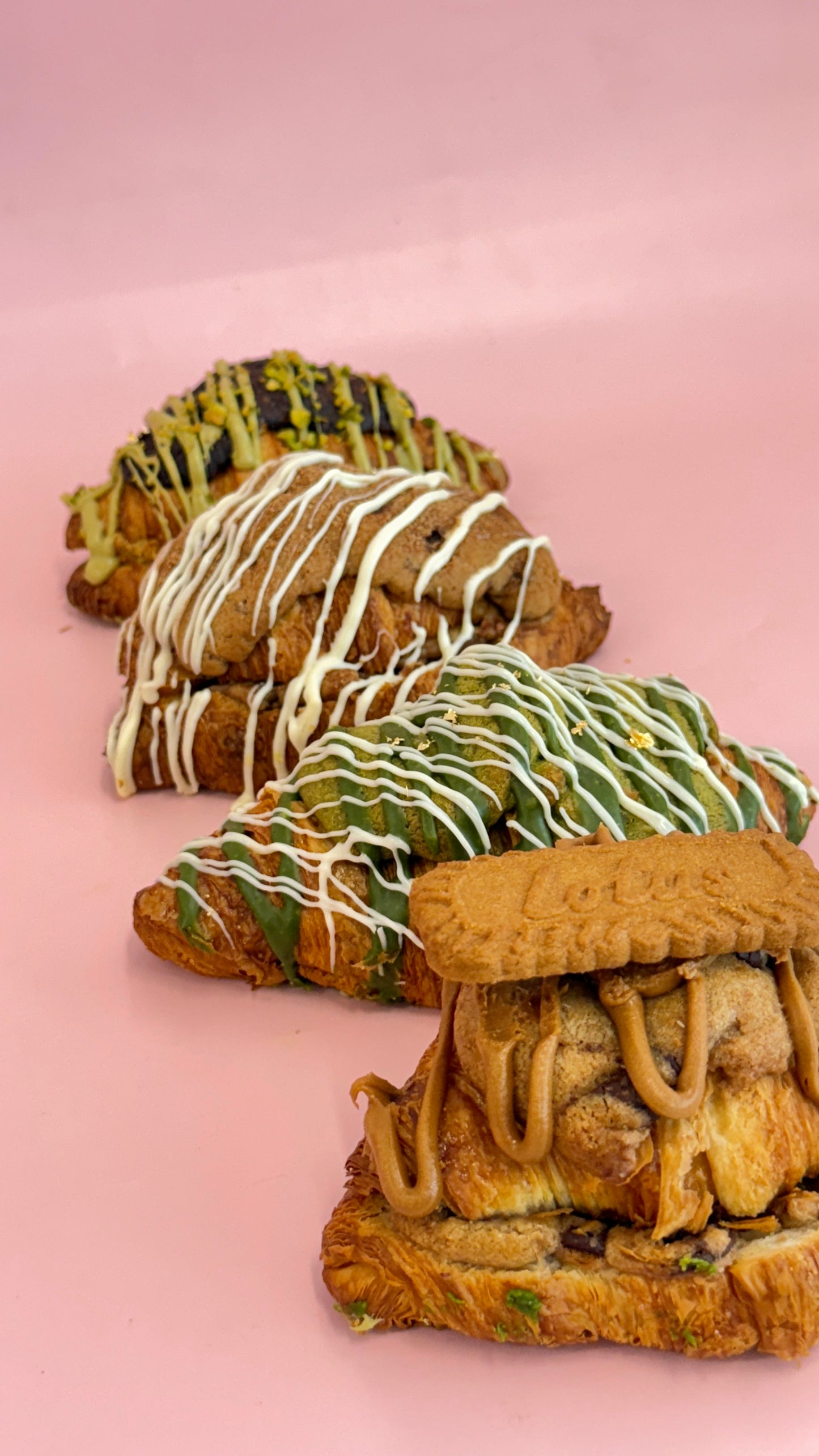 Croissant Cookie Deluxe Box