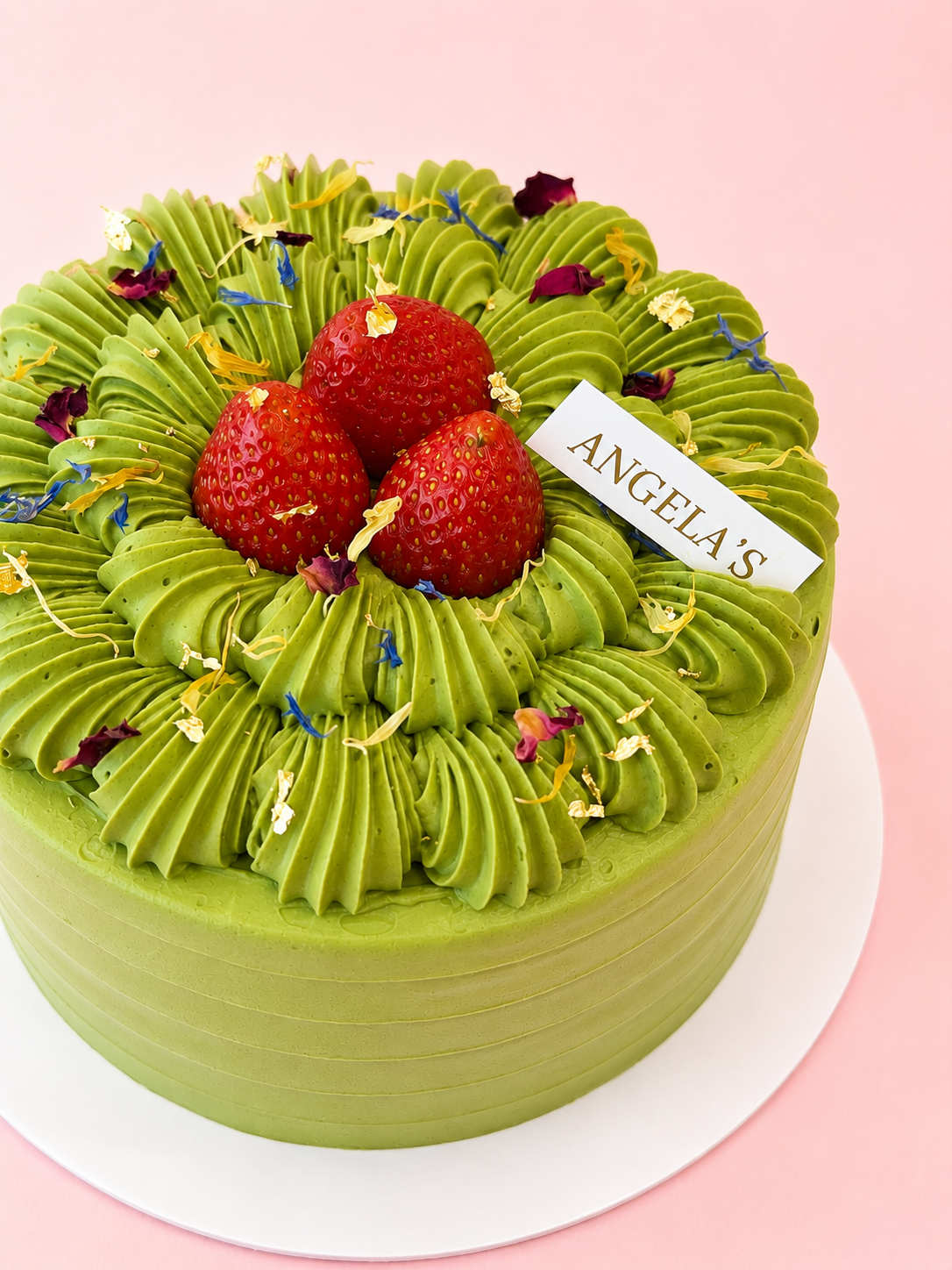 Matcha Strawberry Cake