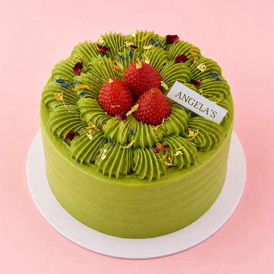 Matcha Strawberry Cake